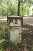 Gietijzeren kilometerpaal uit 1861