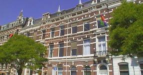 middelste pand nrs. 10 (rechts) en 11 (links)