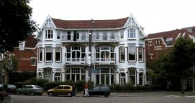 voorgevel Johan van Oldebarneveldlaan 74