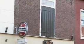 zie ook bouwtekeningen Hooikade 1.