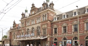 Station holland spoor