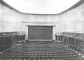 Nieuwe Schouwburgzaal gezien naar toneel