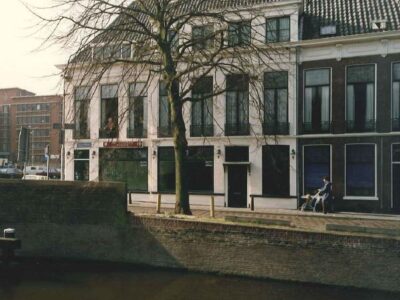 herkomst: REO   jaar: 1993
